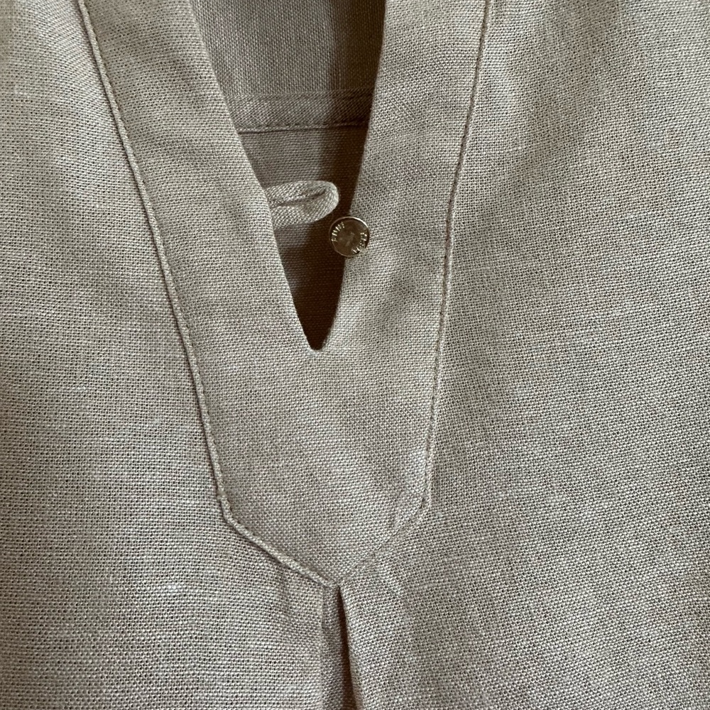 Linen blouse - Picture 3 of 3